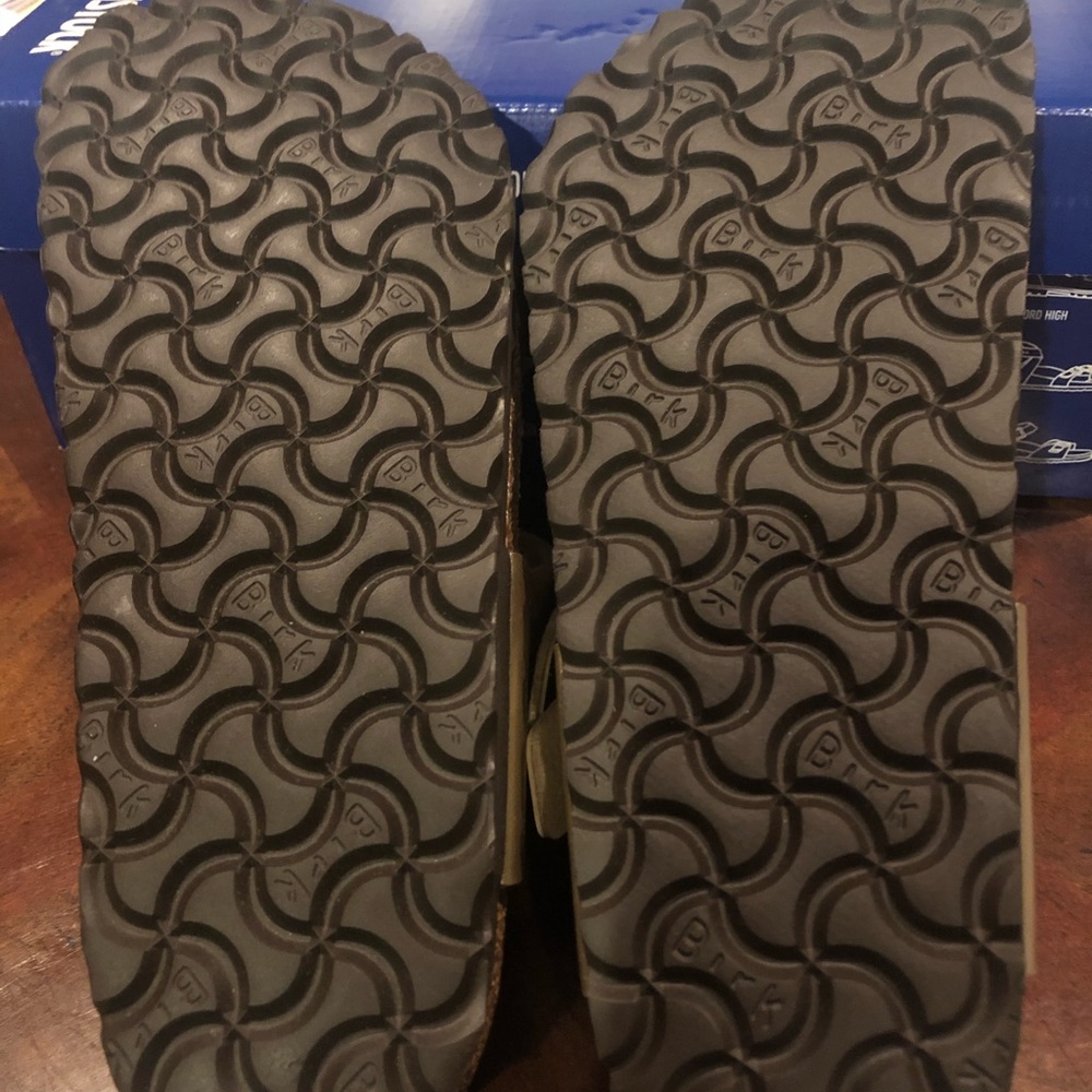 Birkenstock Gizeh gold 5 medium new - Picture 5 of 5